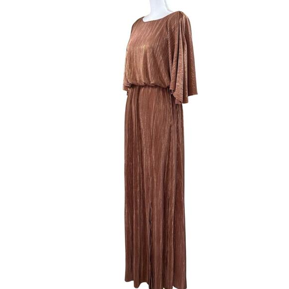 See & Be Seen pleated maxidress, glamorous, statement dress, wedding guest - Picture 2 of 6